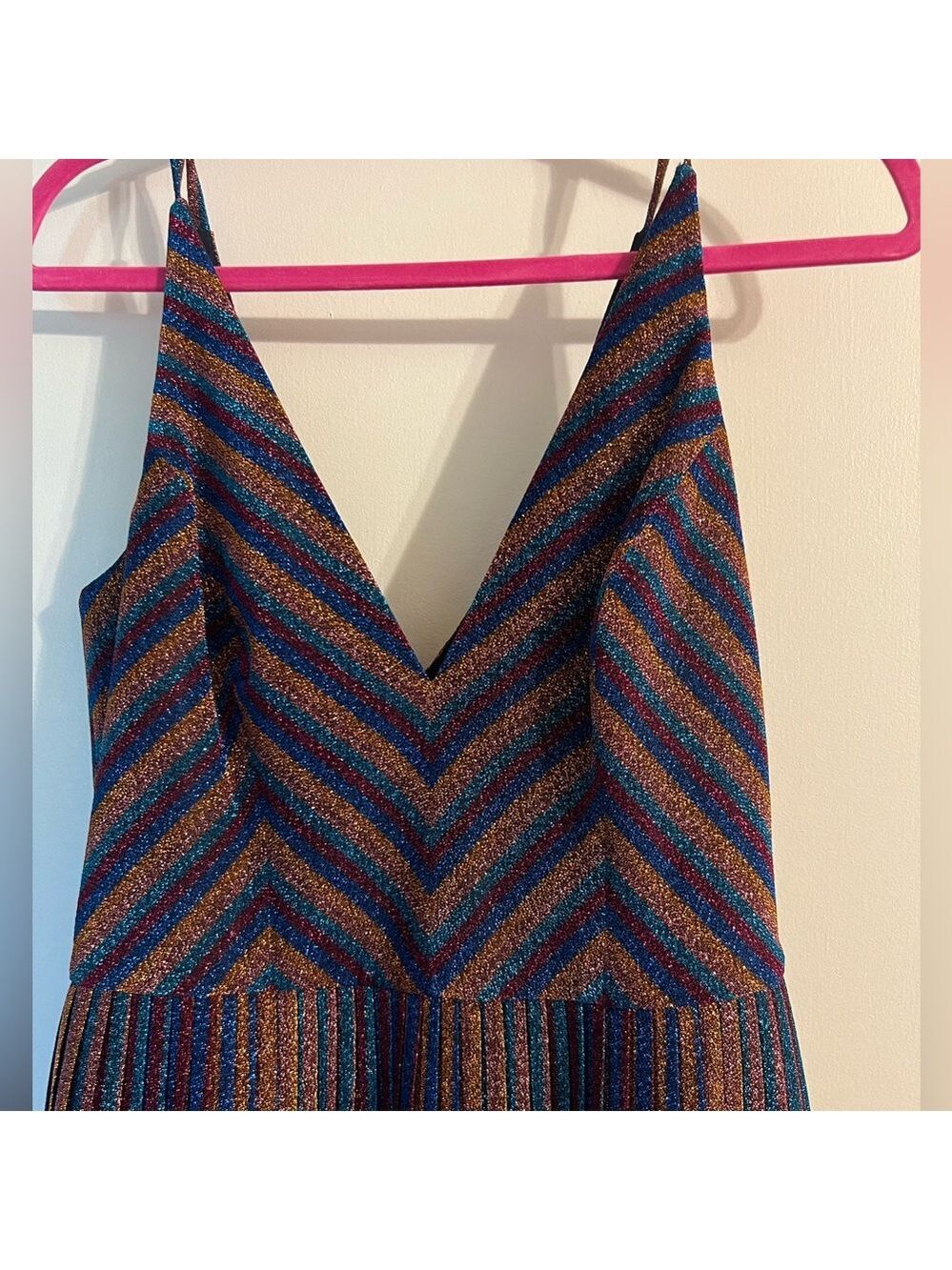 Dress the Population Haley Metallic Cobalt Pleated Chevron Dress Medium - Picture 8 of 12